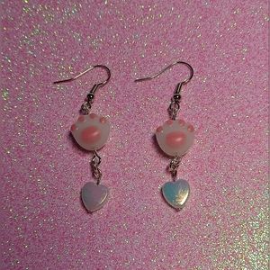 Pink Kitty Cat Paw Hearts Dangle Earrings